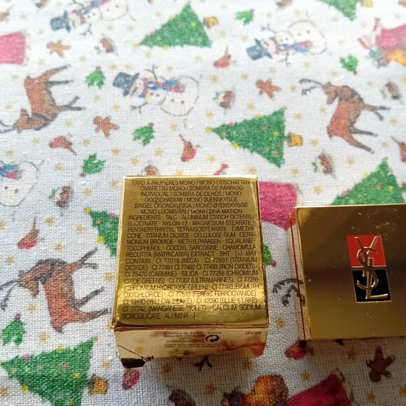 Yves Saint Laurent Ombre Solo Long-Lasting Eyeshadow - Picture 2 of 6